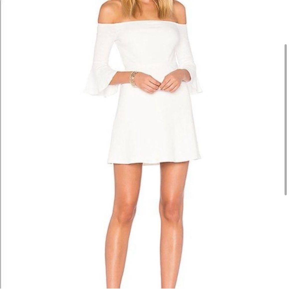 🆕NWT🆕 NBD cream OTS mini dress with flutter sleeves size S